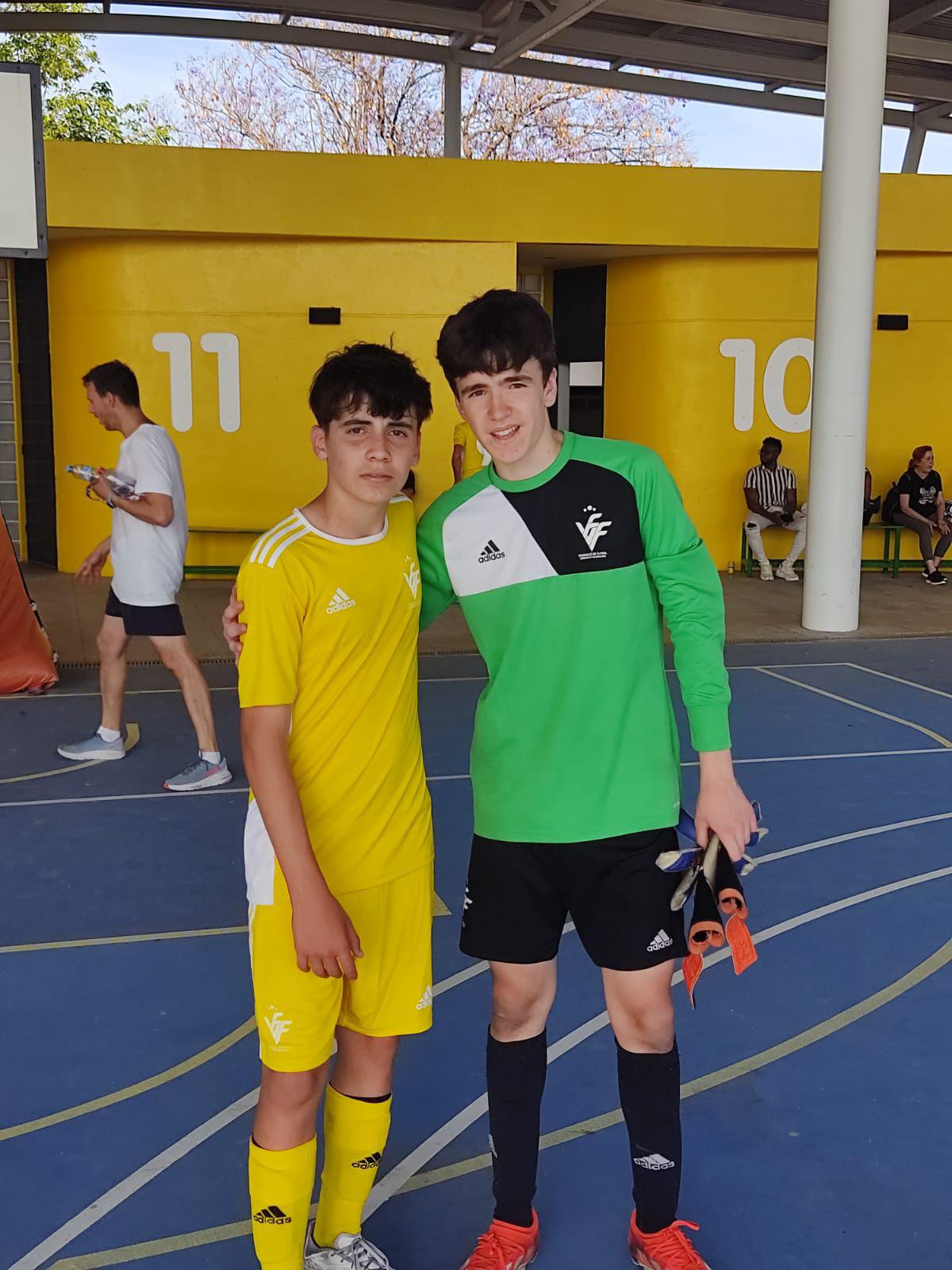 Paco E. Almero Tarrega y Rodrigo Navarro Gallego convocados para jornada de tecnificación con la selección masculina infantil provincial en Xativa.