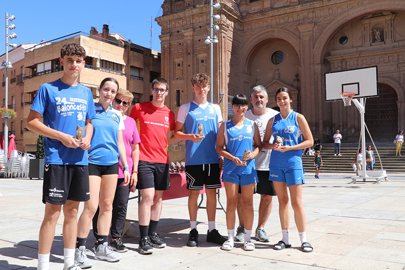 Ganadores de la maxibasket desde Calahorra