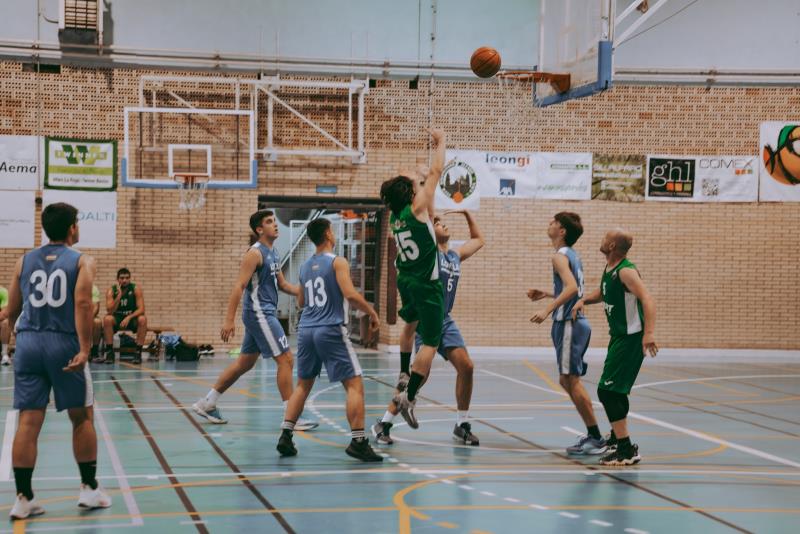 SENIOR MASCULINO - PRIMER PARTIDO DE LA TEMPORADA