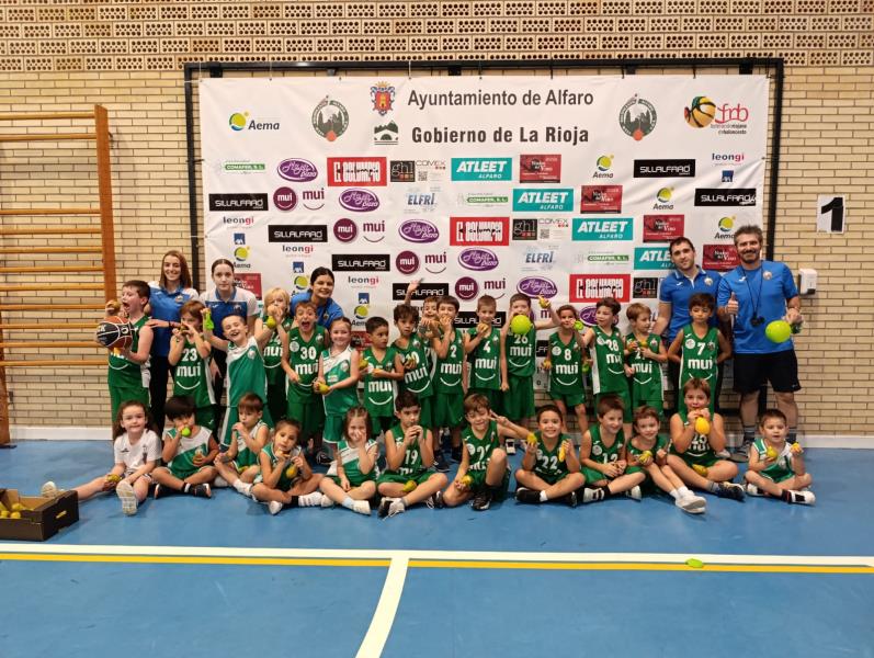 AMISTOSO ENTRE NUESTROS EQUIPOS PREBENJAMINES