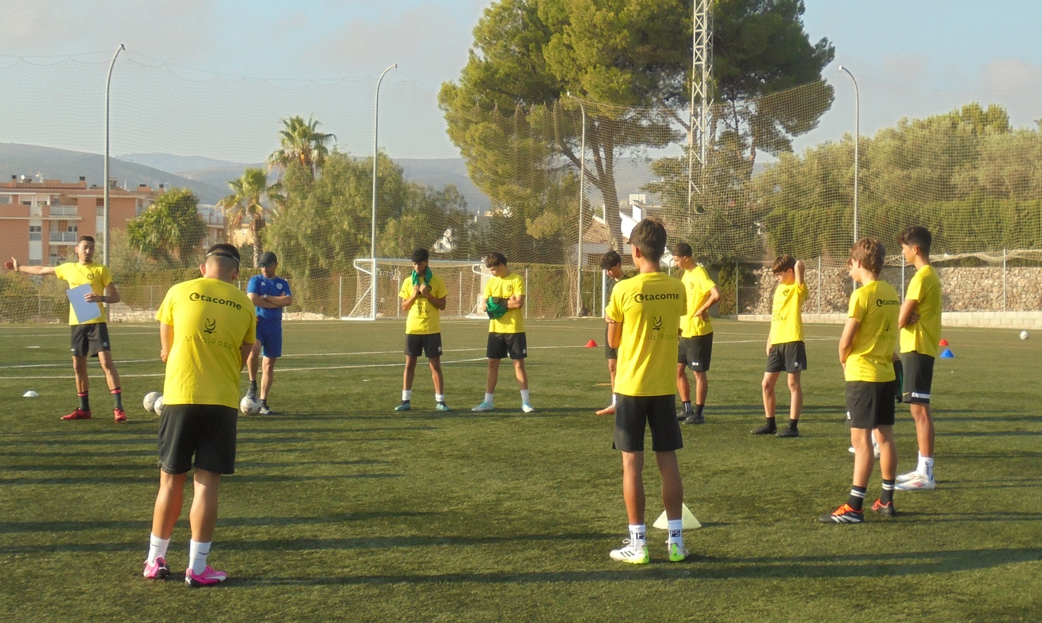 Ja entrena el Cadet A, amb Omar Cortés al capdavant