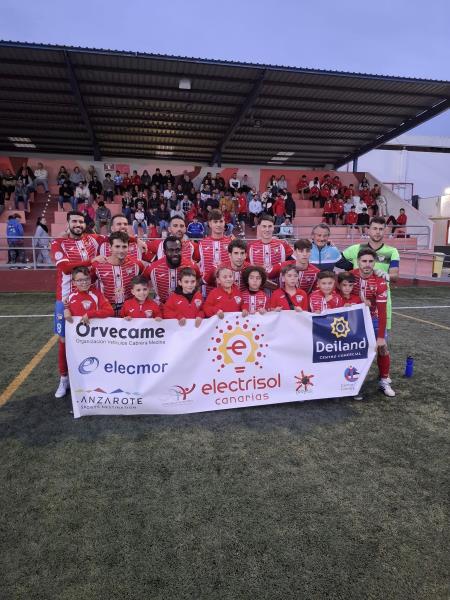 El San Bartolomé CF vuelve a sumar tres puntos tras golear al CD San Miguel (4-0)