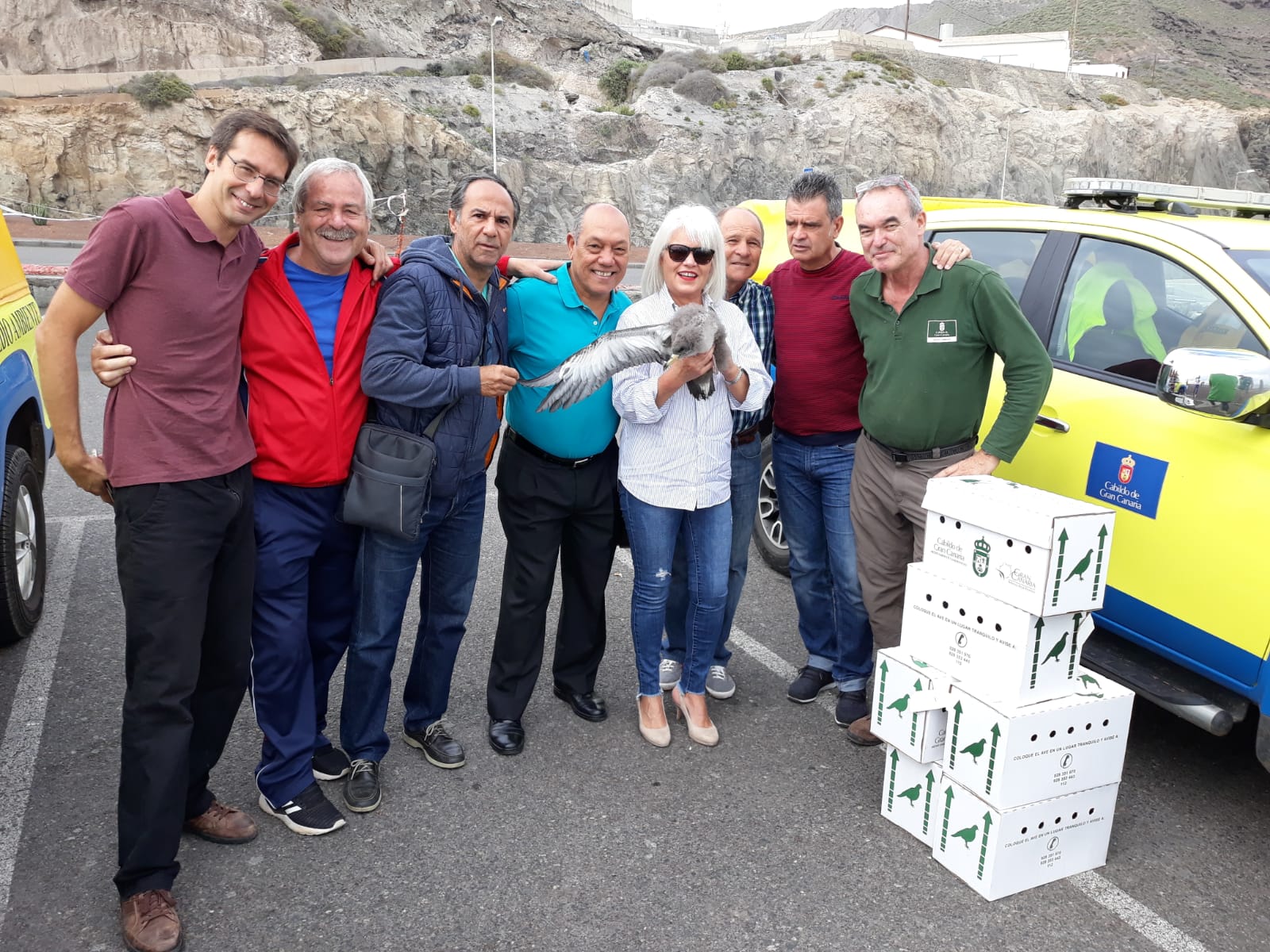 SUELTA DE PARDELAS EN LA PLAYA DE LA LAJA